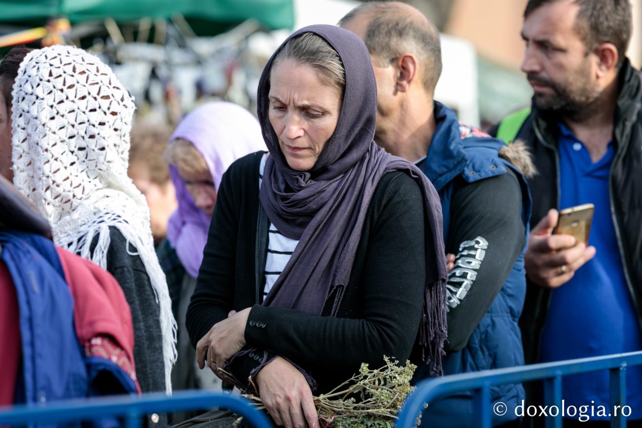 (Foto) Pelerinii – cei mai frumoși rugători către Dumnezeu și Sfinții Săi, 2019